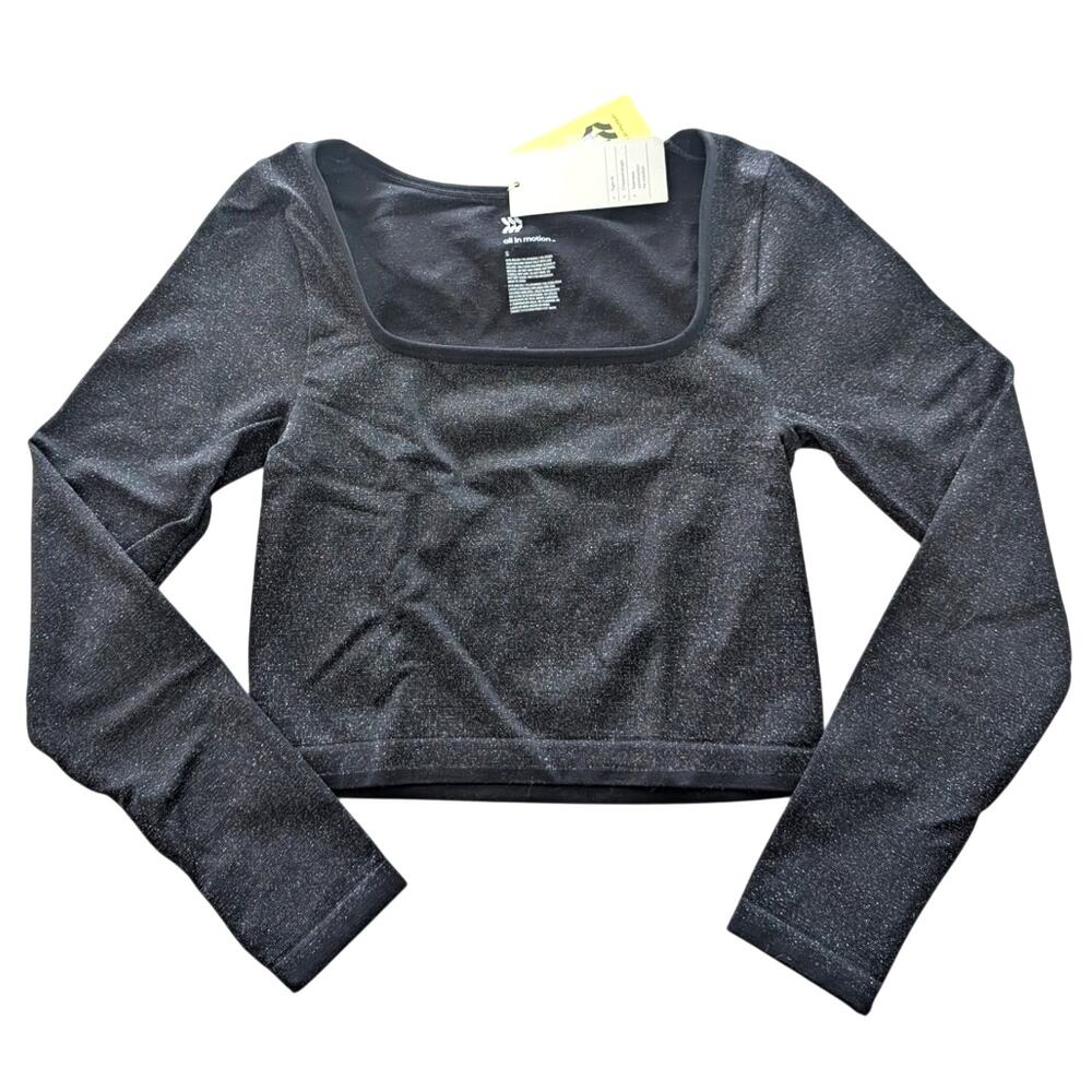 NWT All In Motion Women's Black Silver Shimmer Crop Workout Top size Small